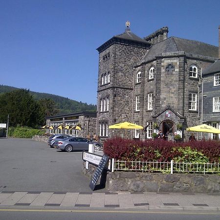 The Eagles Hotel Llanrwst Eksteriør billede