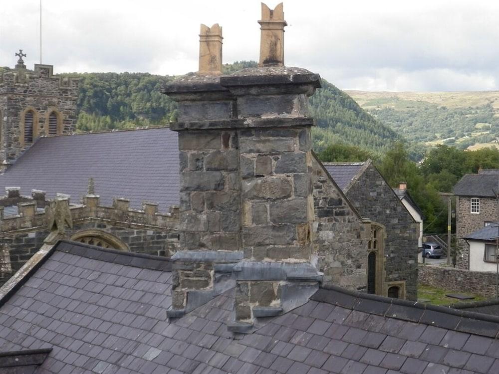 The Eagles Hotel Llanrwst Eksteriør billede