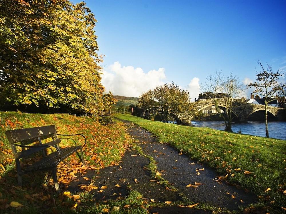 The Eagles Hotel Llanrwst Eksteriør billede