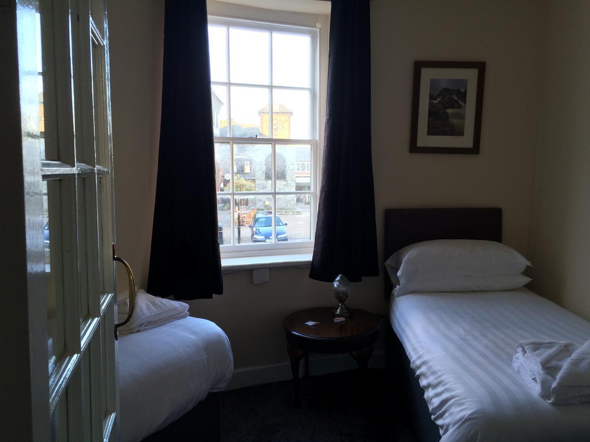 The Eagles Hotel Llanrwst Eksteriør billede