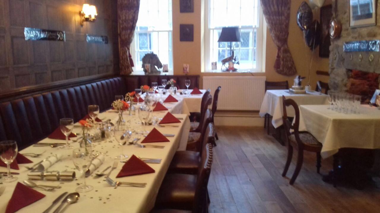The Eagles Hotel Llanrwst Eksteriør billede