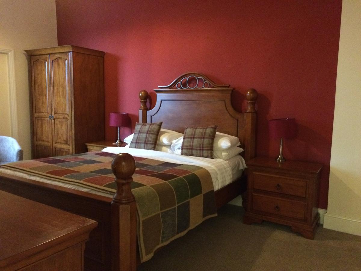 The Eagles Hotel Llanrwst Eksteriør billede
